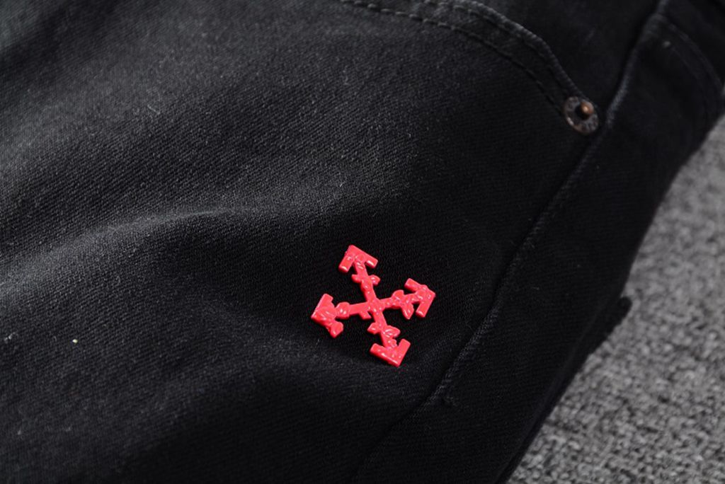 OFF WHITE 154